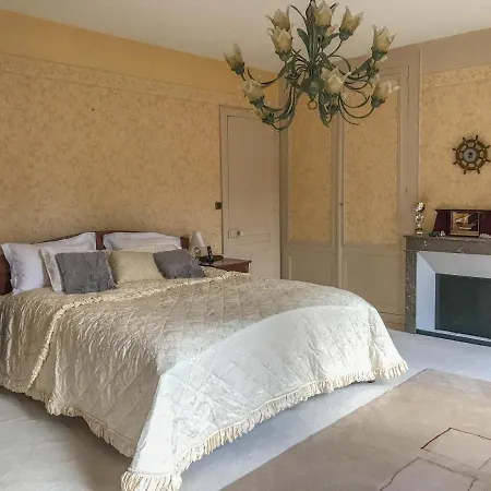 French Styled House Normandy Nyaraló *